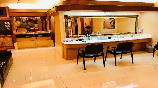 上海桑拿按摩行业新风向：健康养生与多元化体验 图片