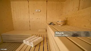 沪上桑拿新风向：深度解析2024桑拿趋势与个性化健康定制